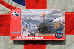 Airfix A03301  L.C.M. Mk.III and SHERMAN tank